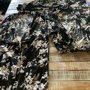 Spiritual Gangster Black Floral Kimono with Cream Blooms